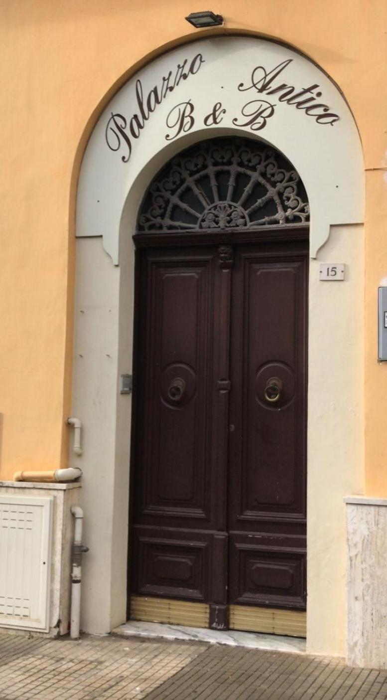 B&B New Antico Palazzo ปาราบิตา ภายนอก รูปภาพ